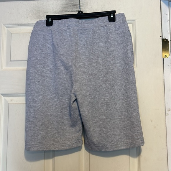 Berkley Jensen Shorts Size Medium Gray - Picture 4 of 5